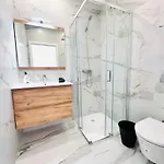 Apartman The Antonio Pedro House - No 2d - Stunning Three-bedroom Lisboa